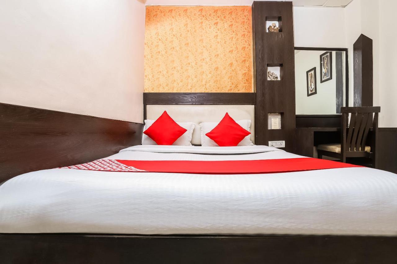 Hotel Shiv Palace New Delhi Buitenkant foto