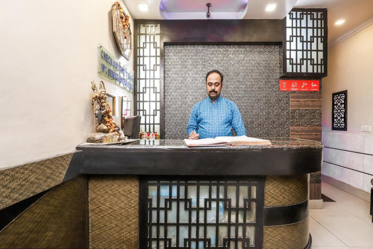 Hotel Shiv Palace New Delhi Buitenkant foto