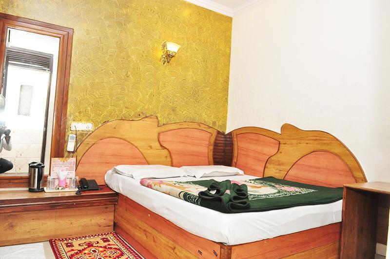 Hotel Shiv Palace New Delhi Kamer foto
